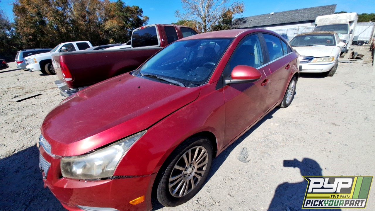 2012 CHEVROLET CRUZE partes disponibles