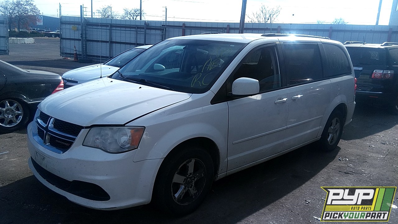 2013 DODGE GRAND CARAVAN partes disponibles