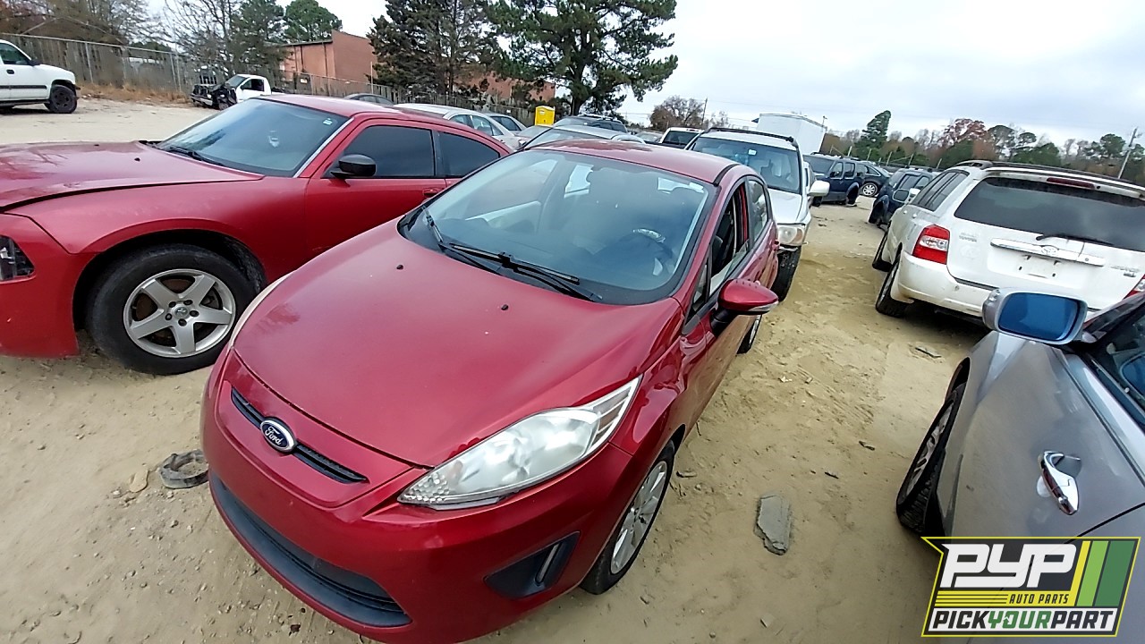 2013 FORD FIESTA partes disponibles