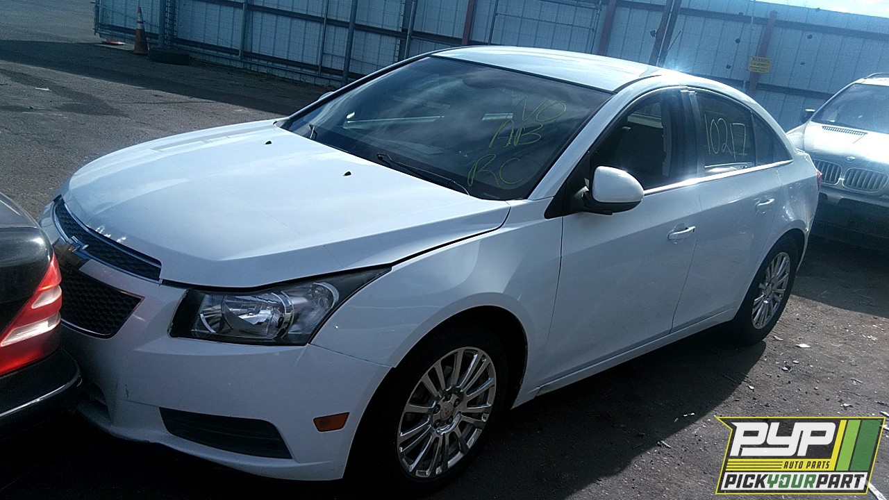 2012 CHEVROLET CRUZE partes disponibles