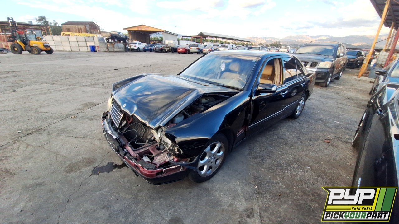 2002 MERCEDES-BENZ E320 partes disponibles