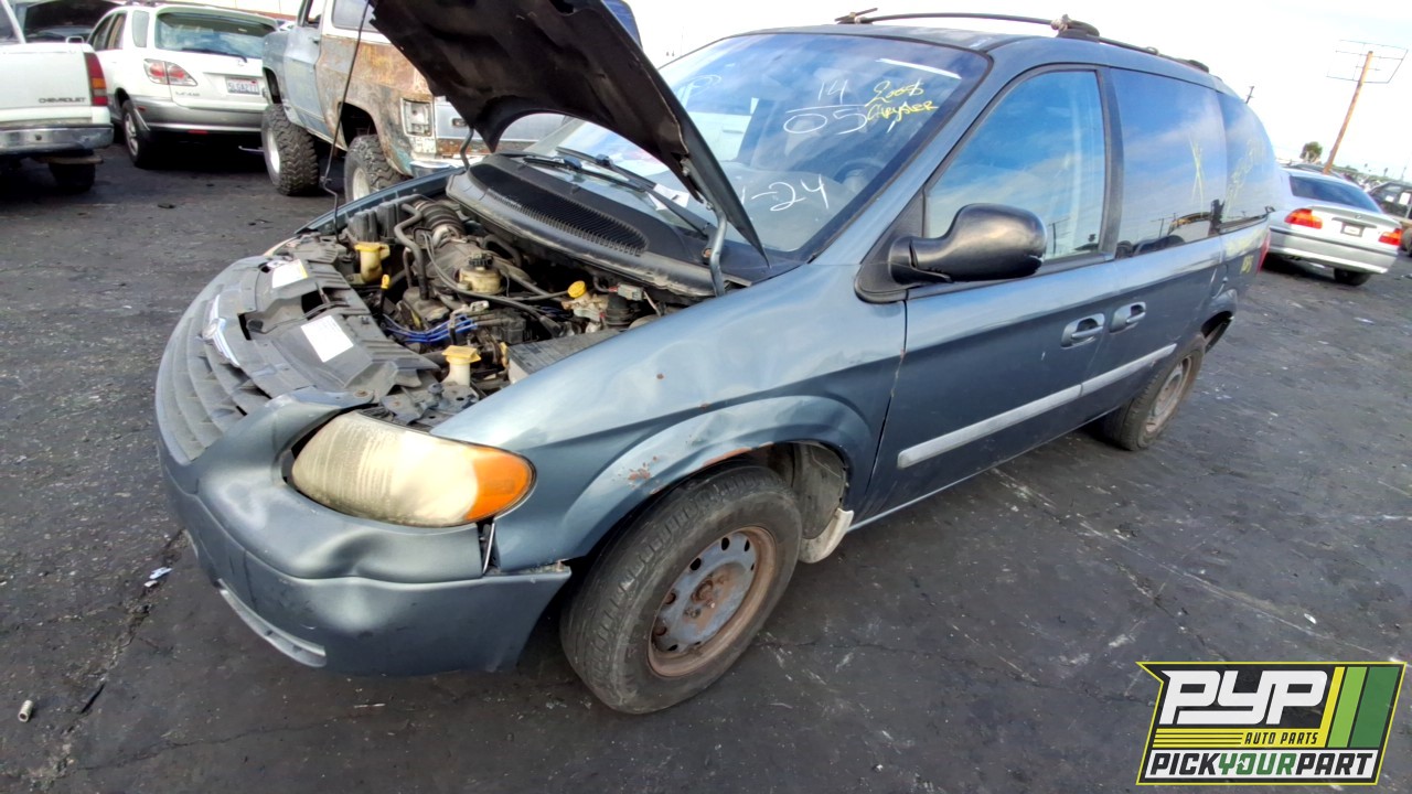 2005 CHRYSLER TOWN & COUNTRY available for parts
