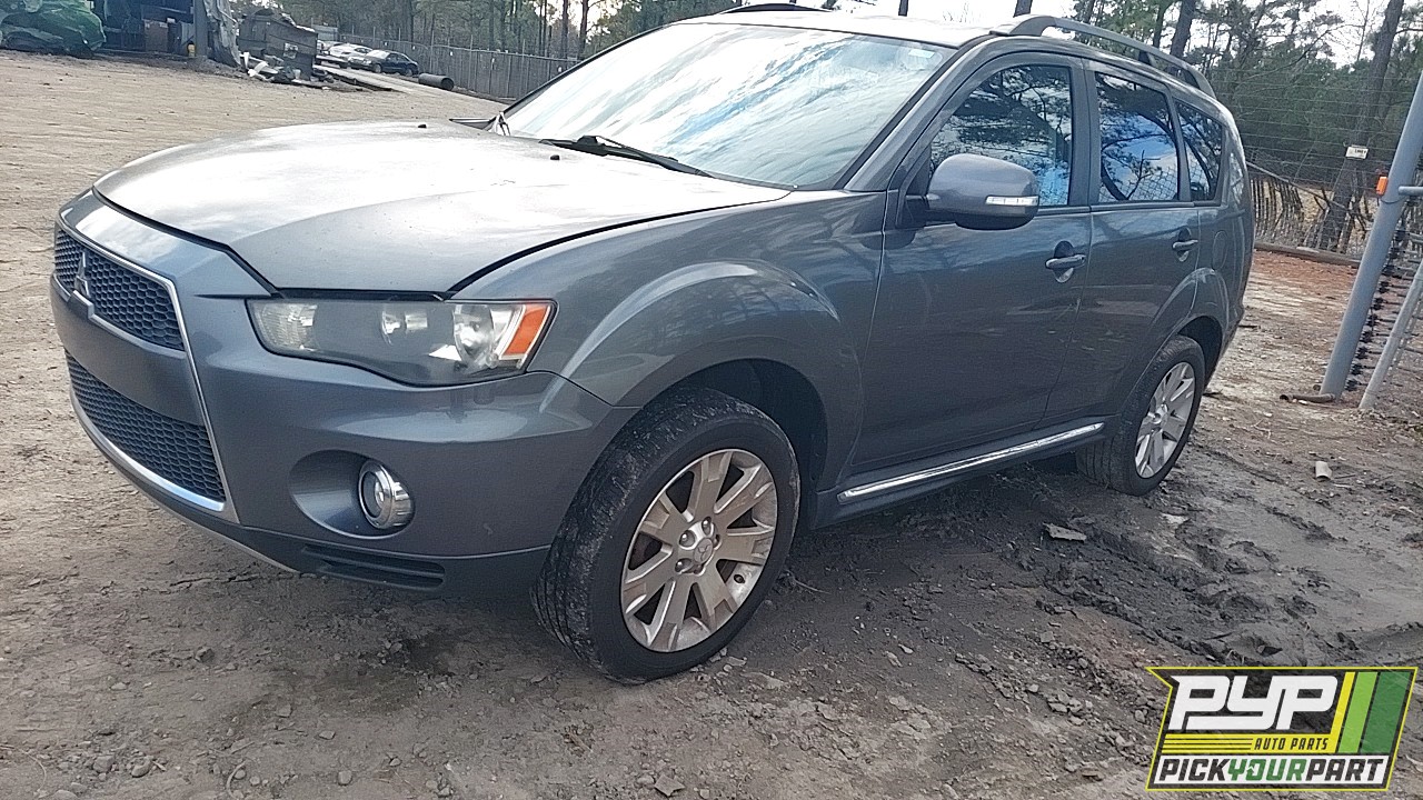 2012 MITSUBISHI OUTLANDER available for parts