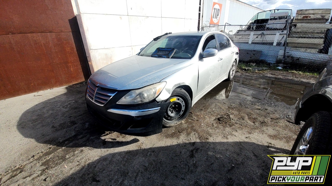 2013 HYUNDAI GENESIS available for parts