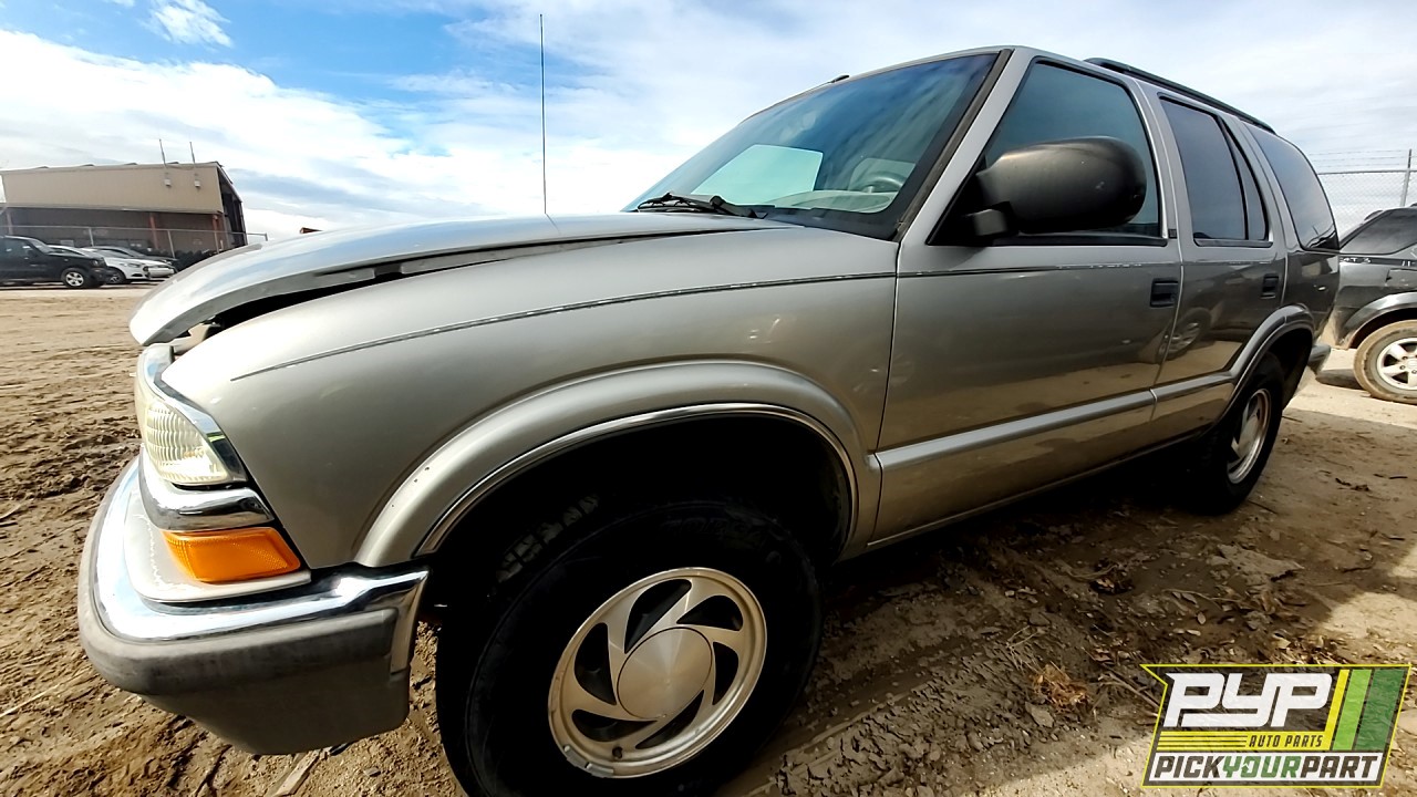 2001 CHEVROLET BLAZER available for parts