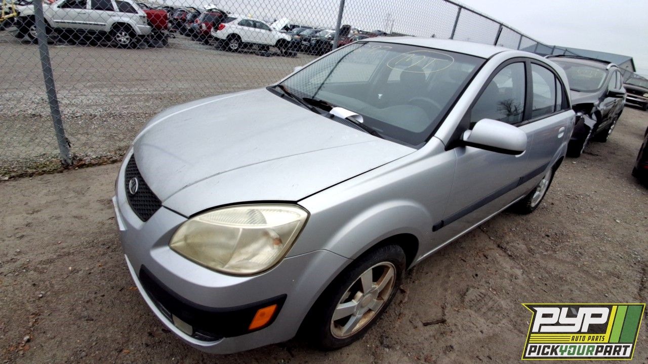 2006 KIA RIO5 available for parts
