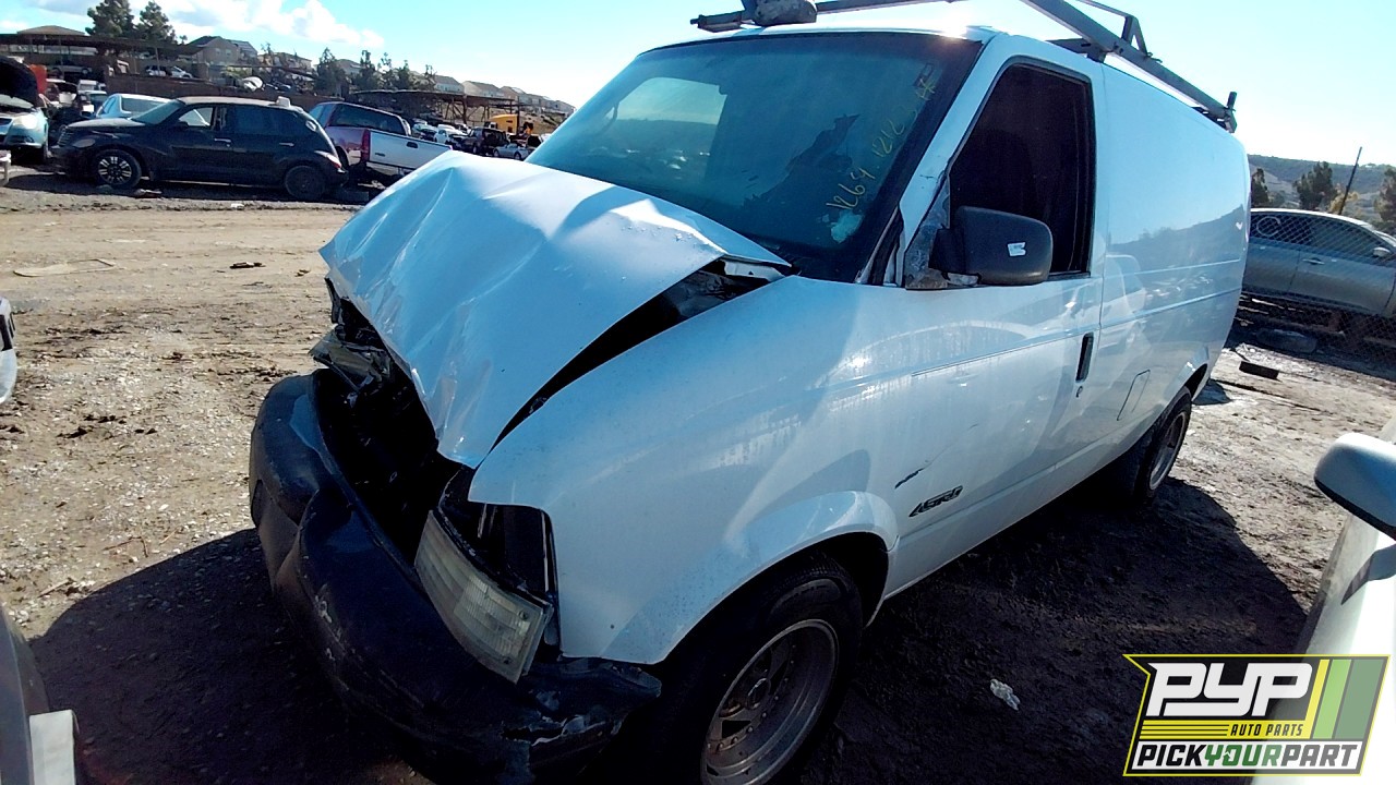 2000 CHEVROLET ASTRO available for parts