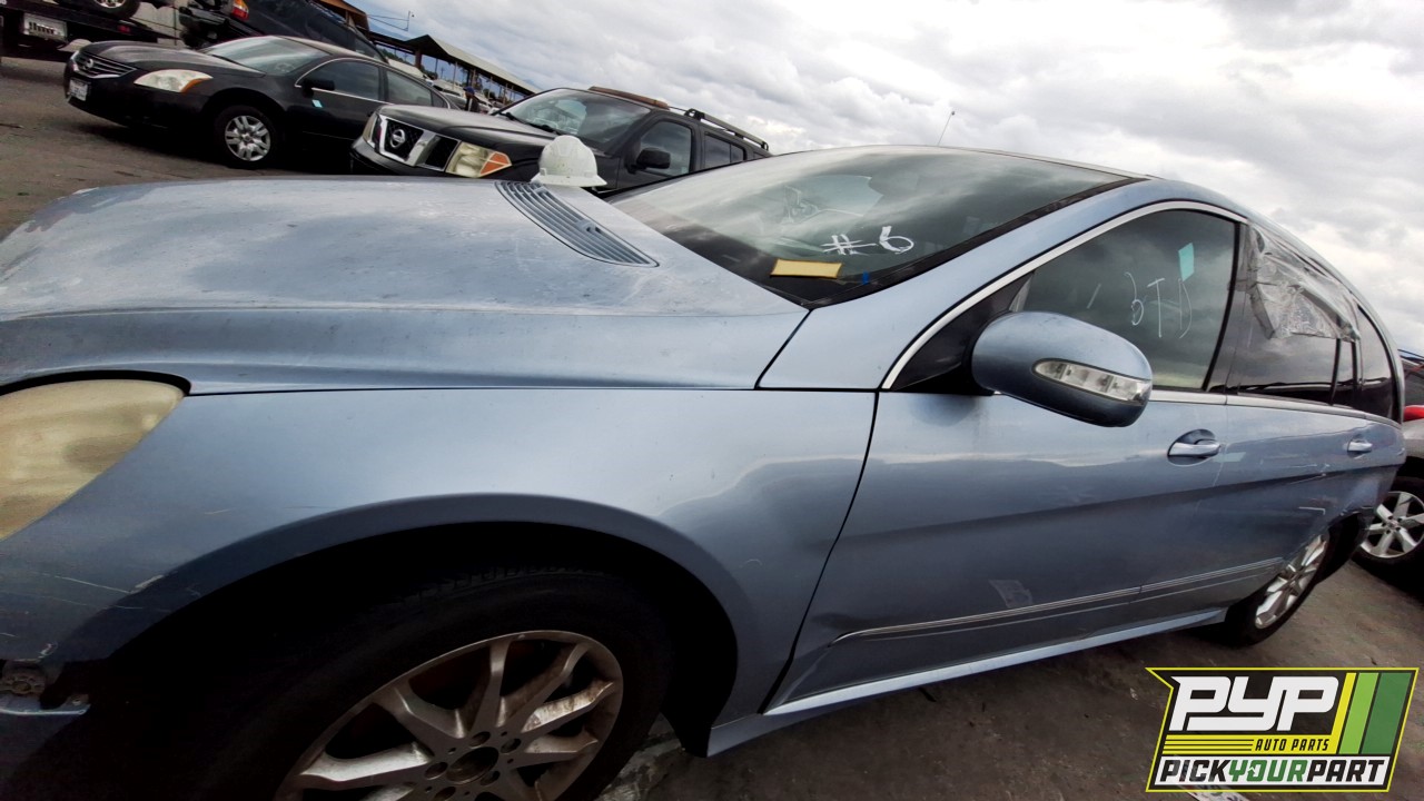 2006 MERCEDES-BENZ R350 available for parts