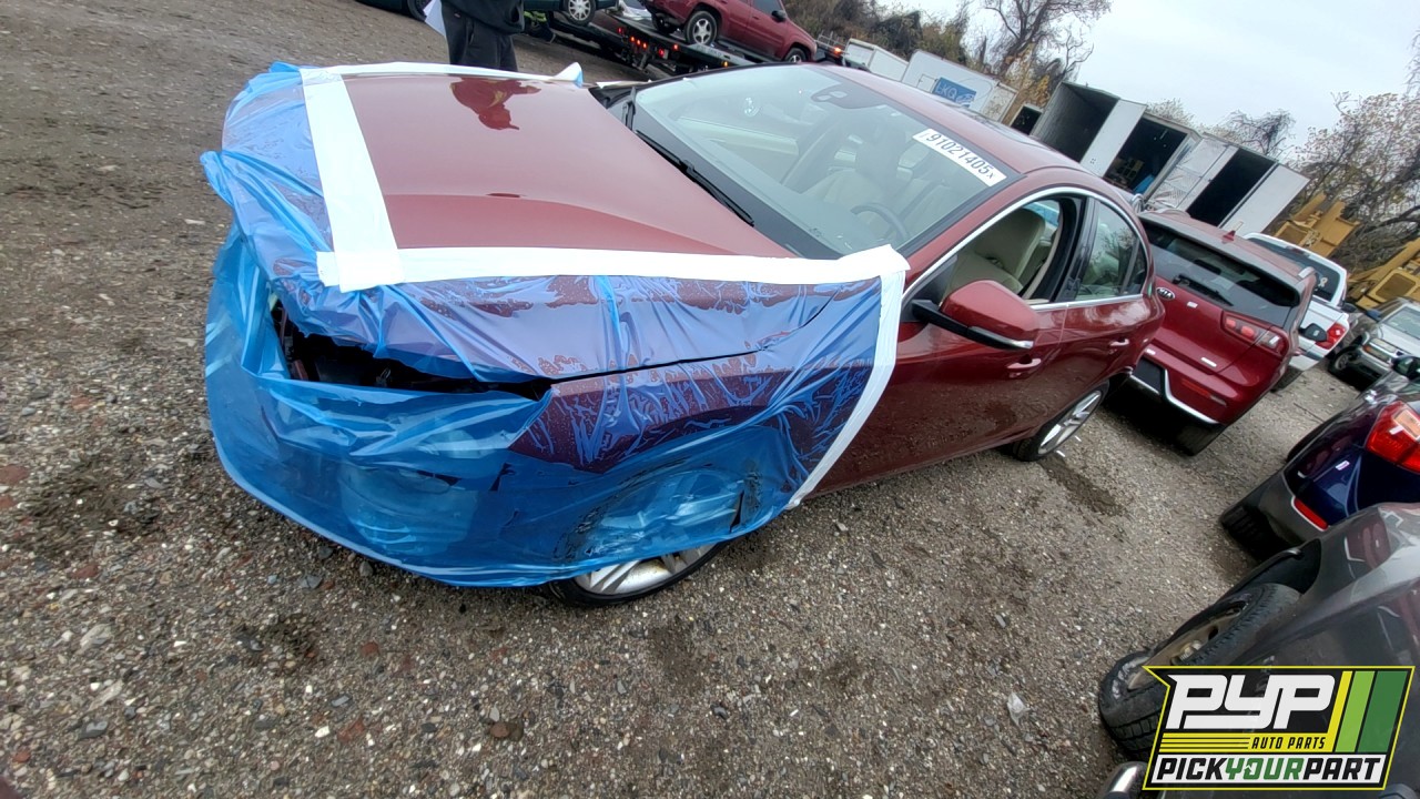 2014 VOLVO S60 partes disponibles