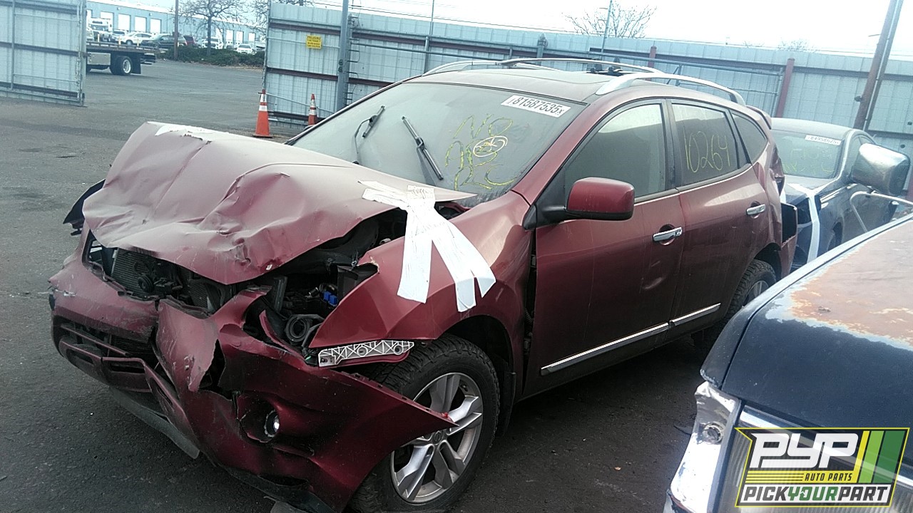 2013 NISSAN ROGUE partes disponibles