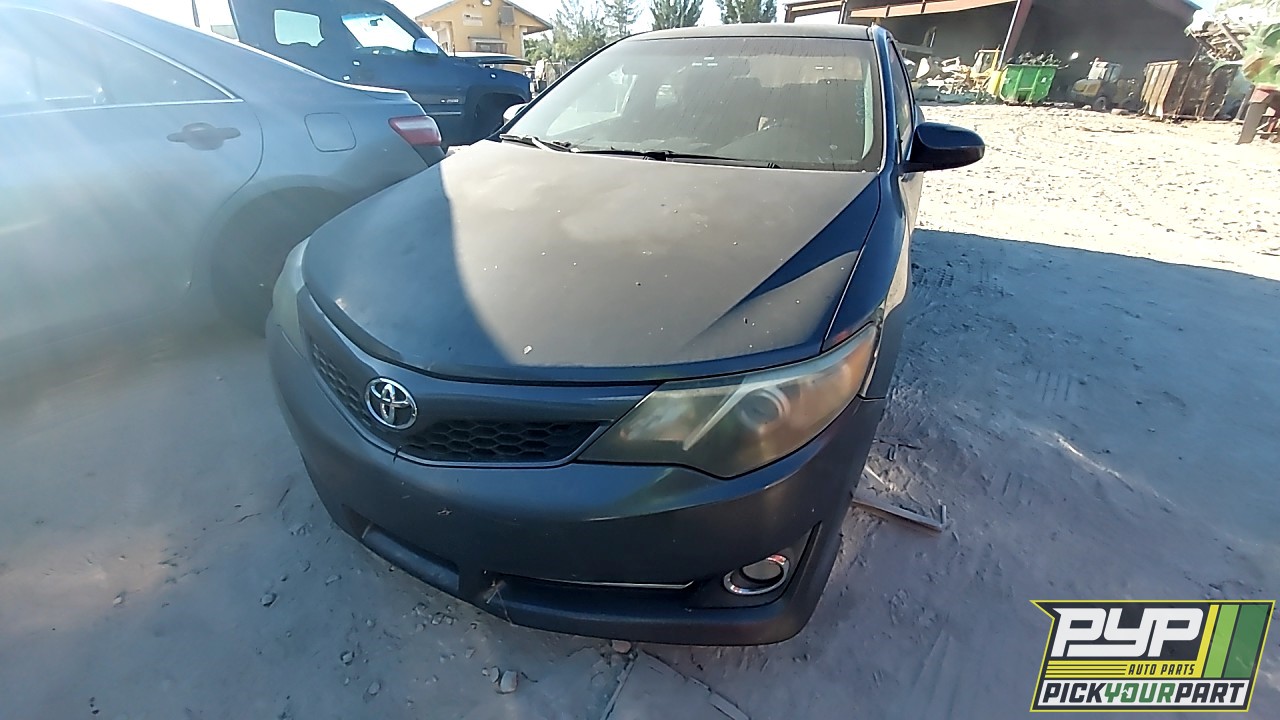 2012 TOYOTA CAMRY partes disponibles