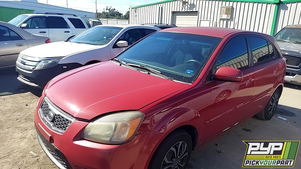 2011 KIA RIO5 partes disponibles