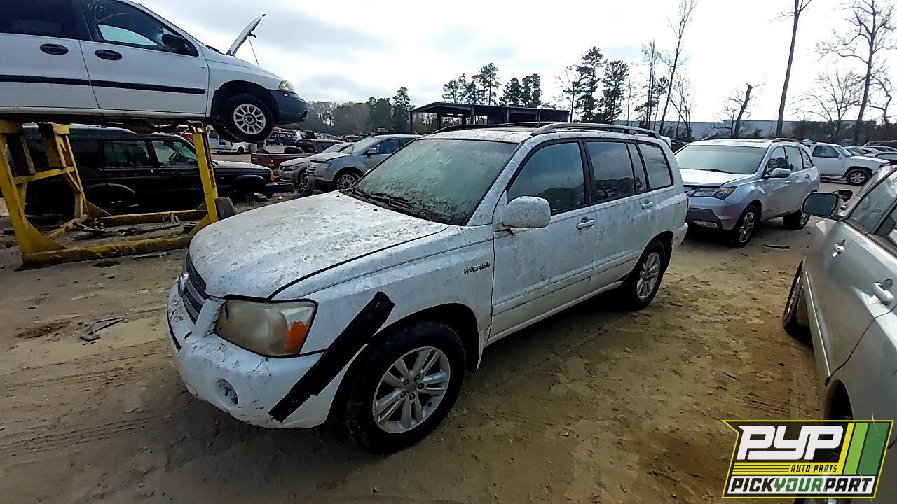 2006 TOYOTA HIGHLANDER available for parts