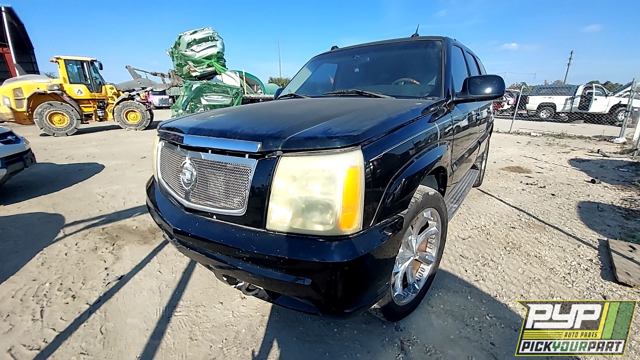 2004 CADILLAC ESCALADE partes disponibles