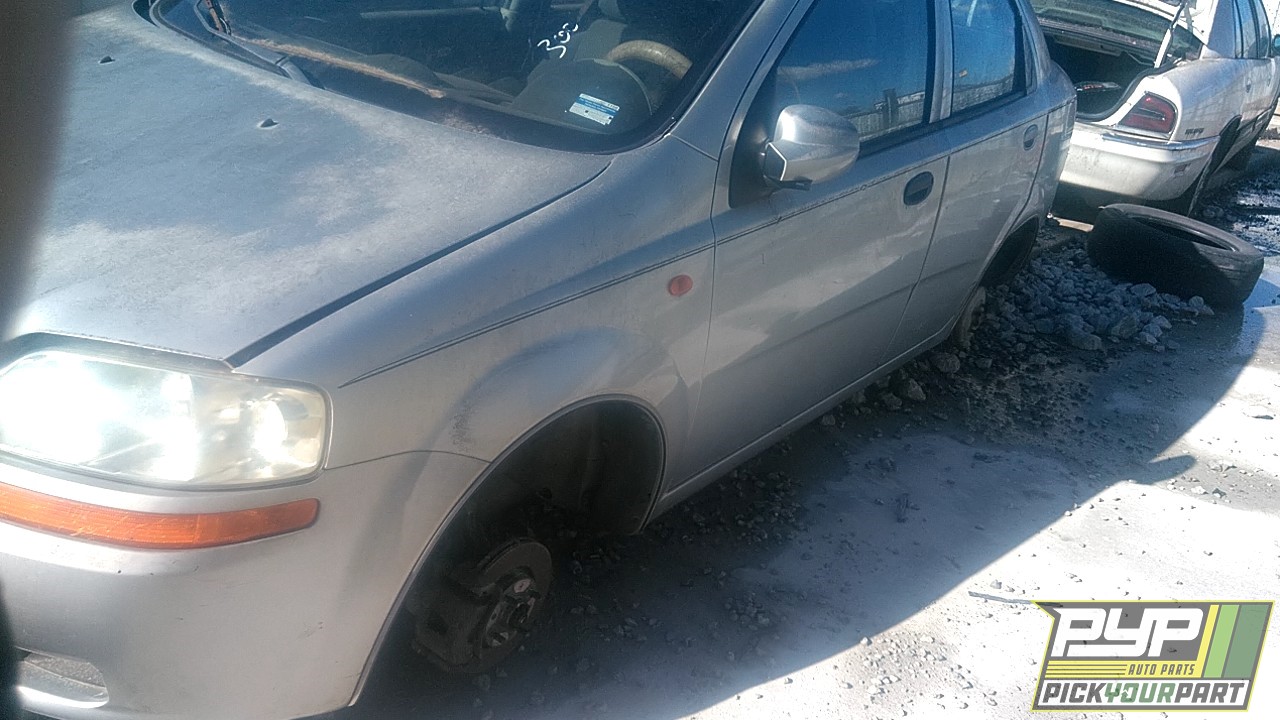 2004 CHEVROLET AVEO partes disponibles