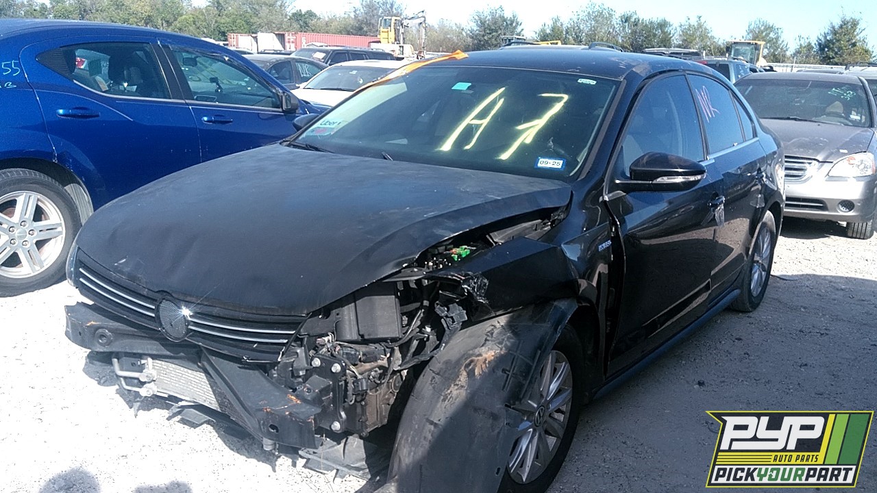 2013 VOLKSWAGEN JETTA partes disponibles