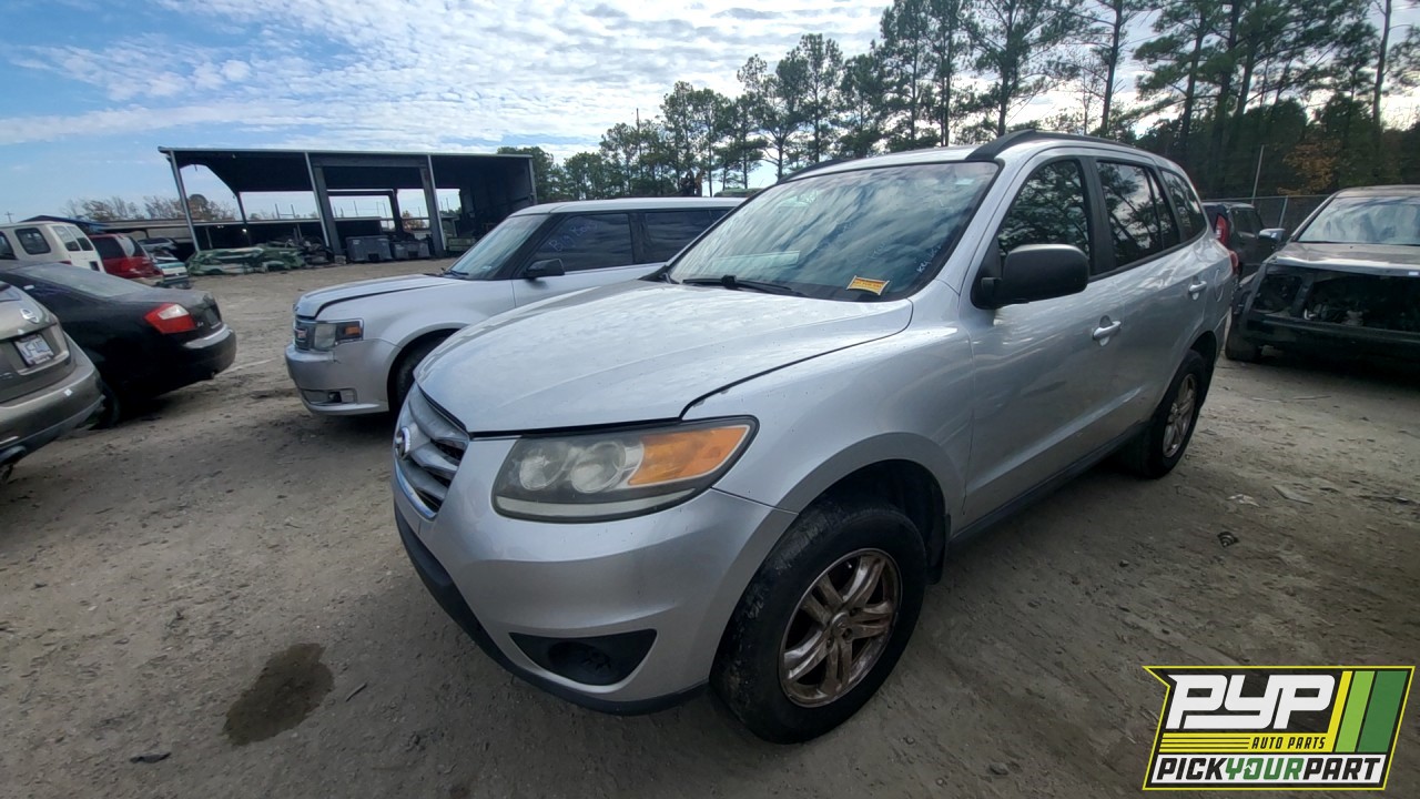 2012 HYUNDAI SANTA FE available for parts
