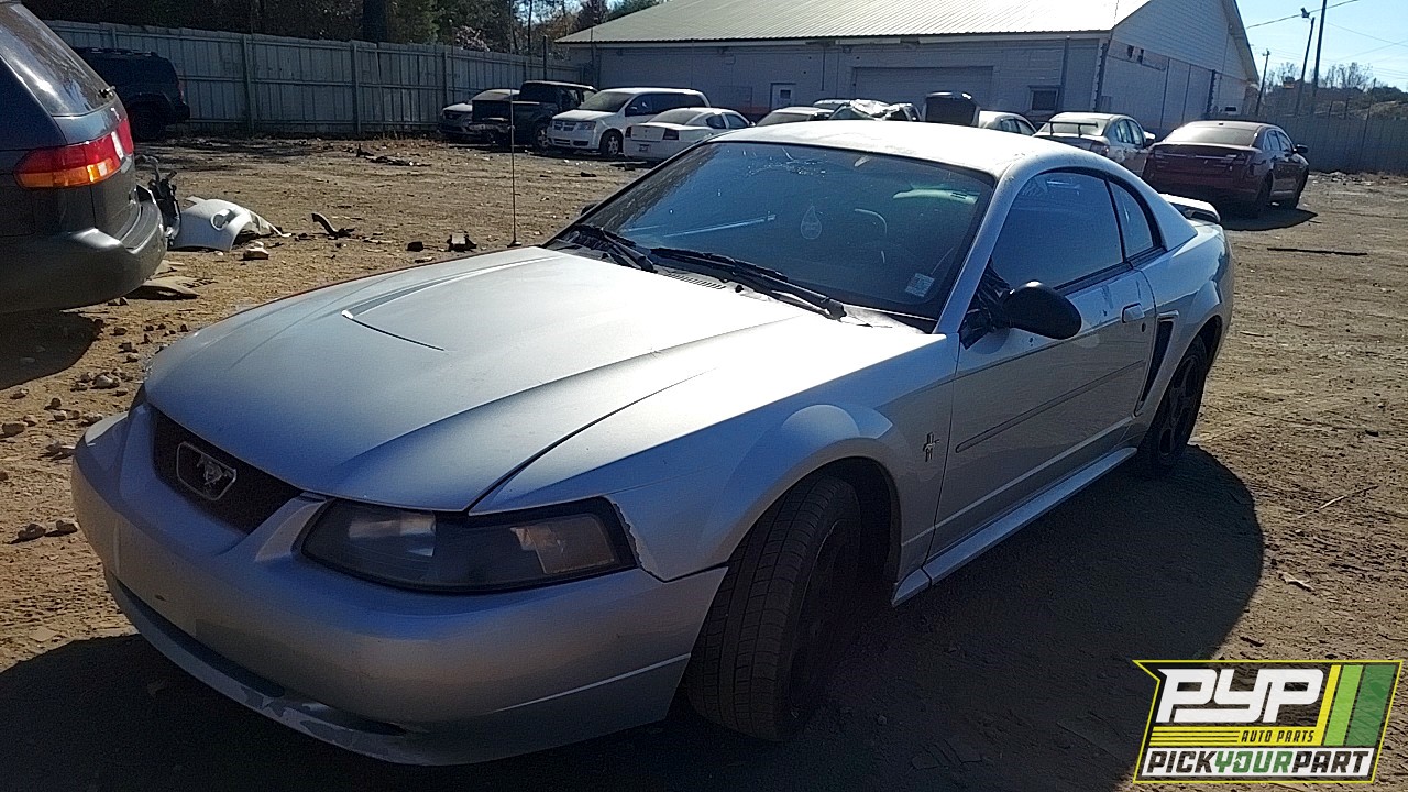 2003 FORD MUSTANG partes disponibles