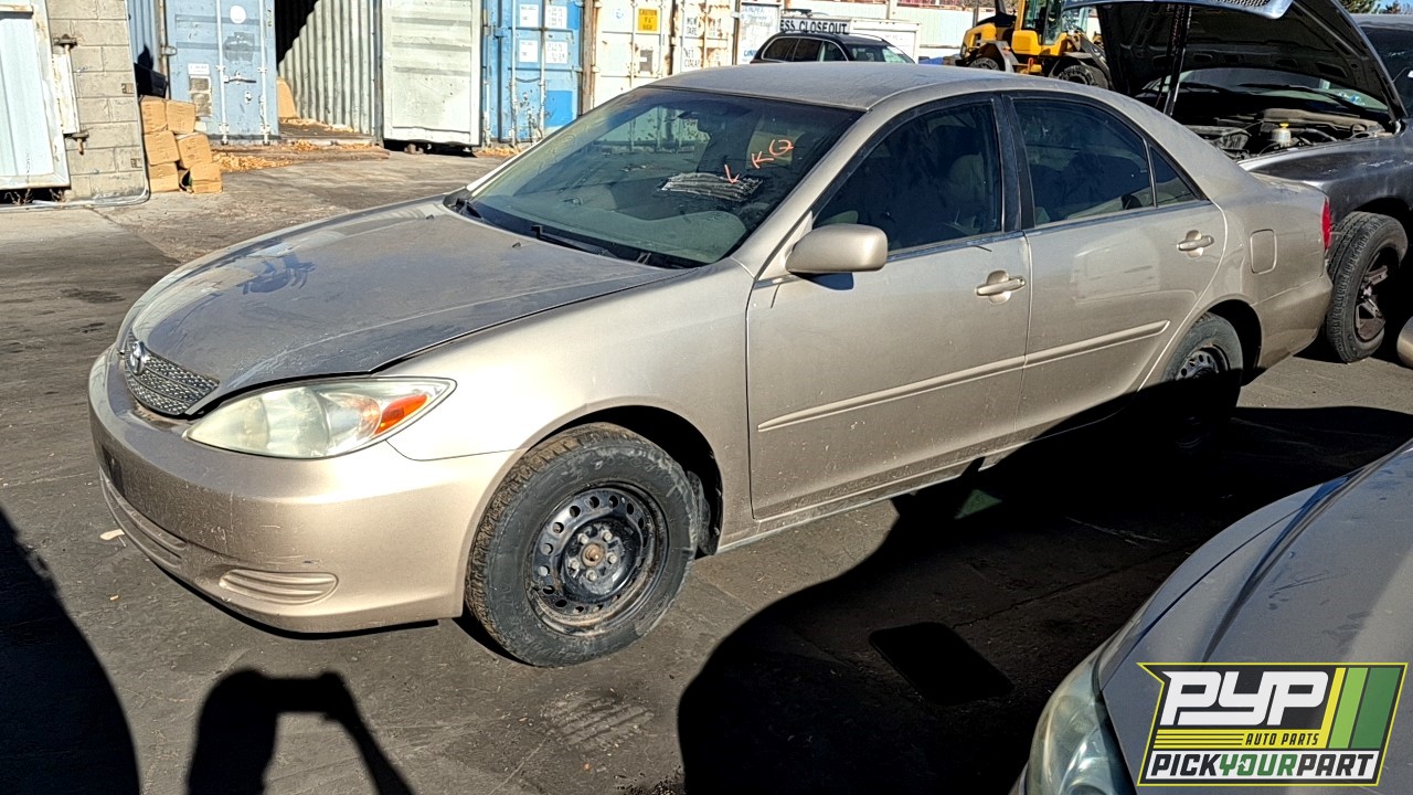 2002 TOYOTA CAMRY partes disponibles