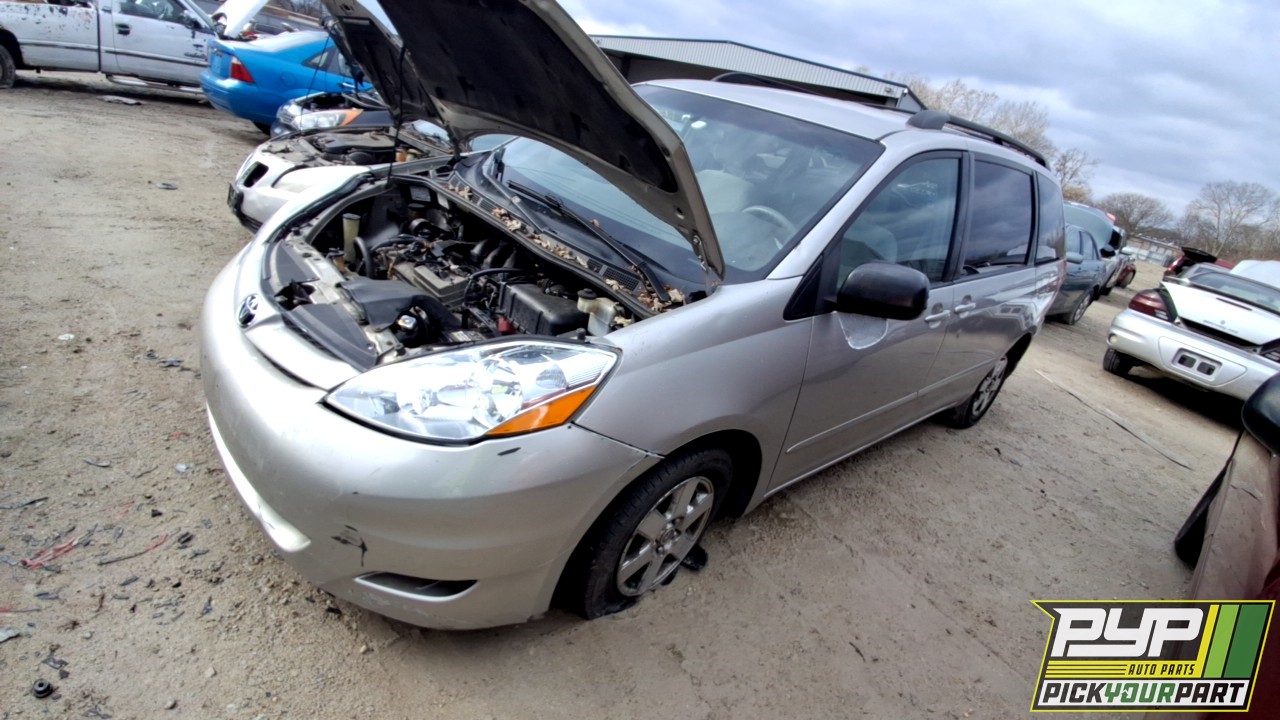 2007 TOYOTA SIENNA partes disponibles