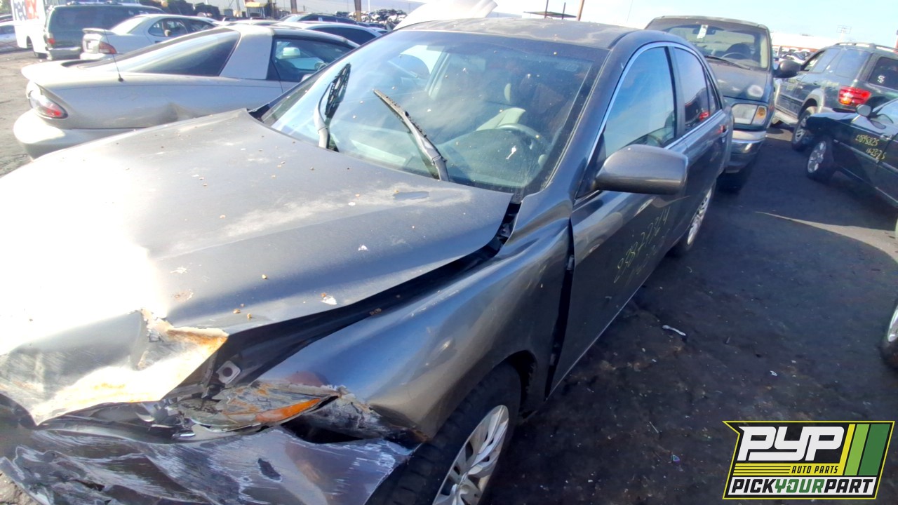 2010 TOYOTA CAMRY partes disponibles