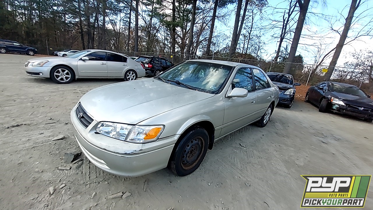 2000 TOYOTA CAMRY available for parts
