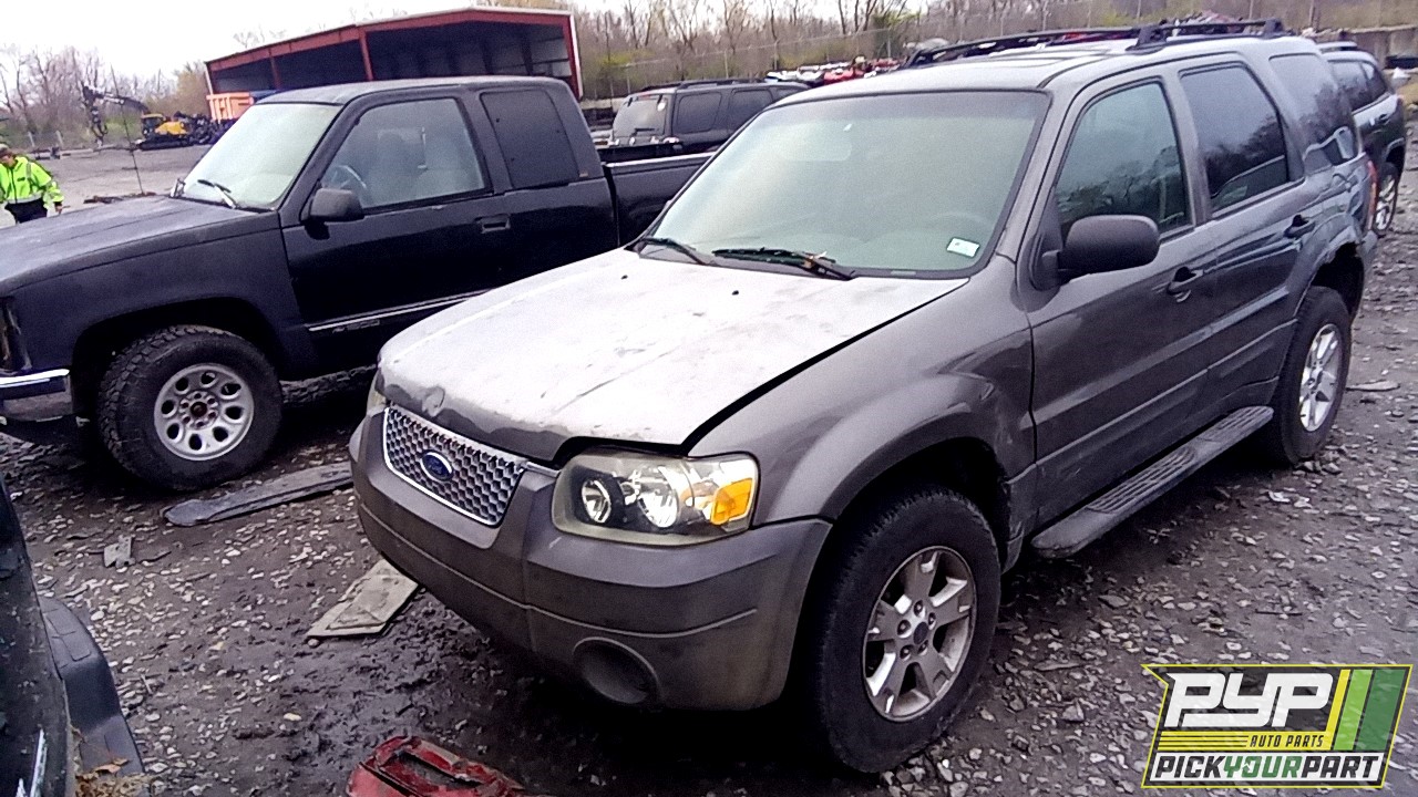2006 FORD ESCAPE available for parts