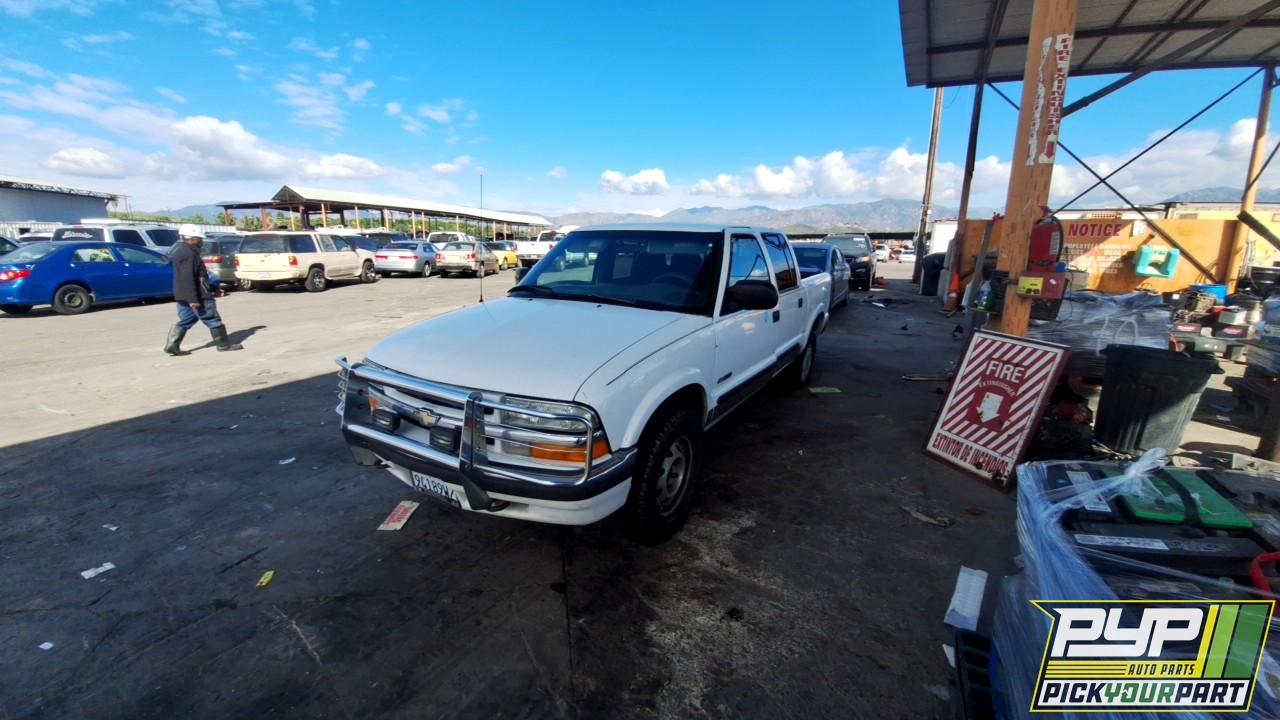 2002 CHEVROLET S10 partes disponibles