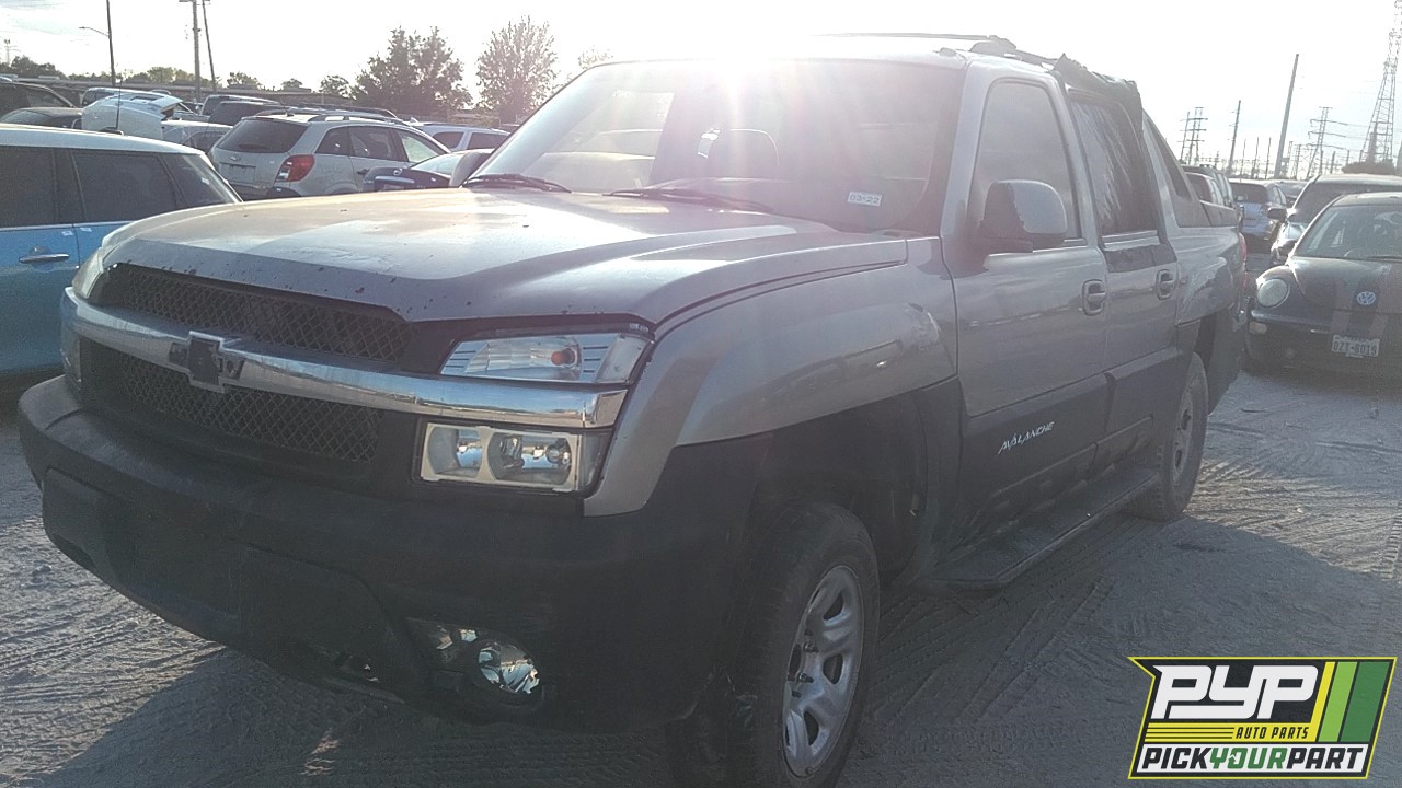 2002 CHEVROLET AVALANCHE 1500 available for parts