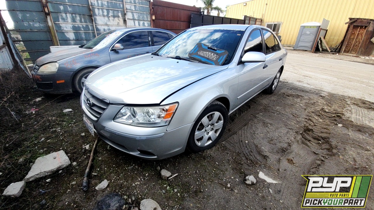 2009 HYUNDAI SONATA available for parts