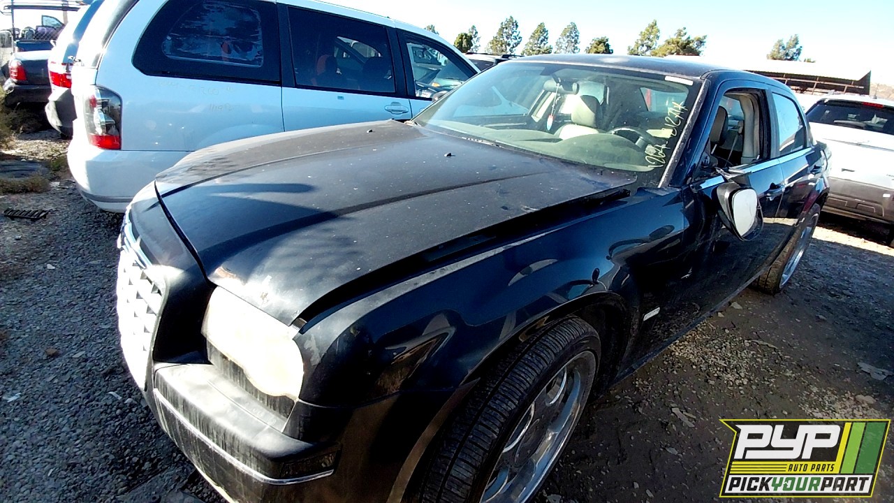 2007 CHRYSLER 300 available for parts