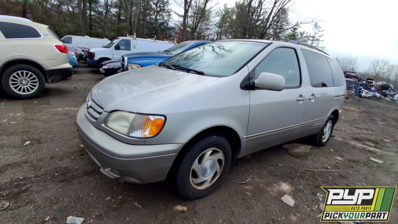 2001 TOYOTA SIENNA available for parts