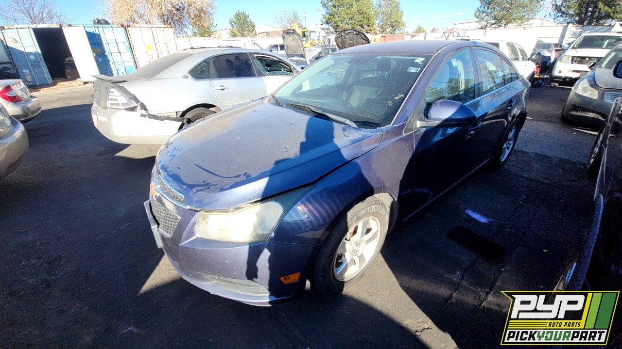 2013 CHEVROLET CRUZE partes disponibles