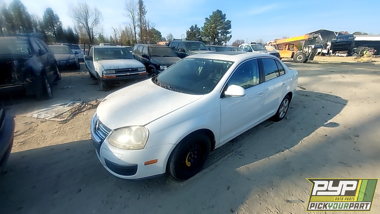 2009 VOLKSWAGEN JETTA available for parts