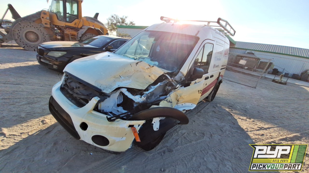 2013 FORD TRANSIT CONNECT available for parts