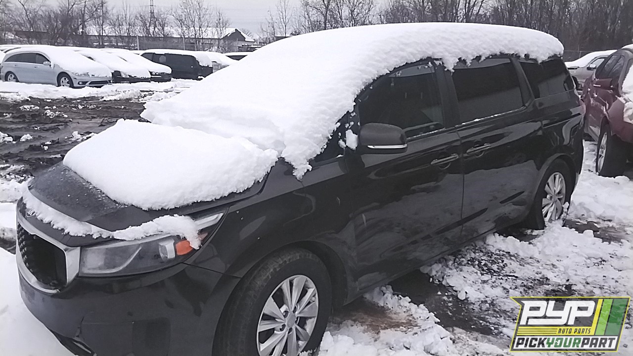2018 KIA SEDONA available for parts