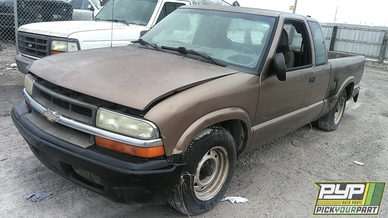 2003 CHEVROLET S10 available for parts