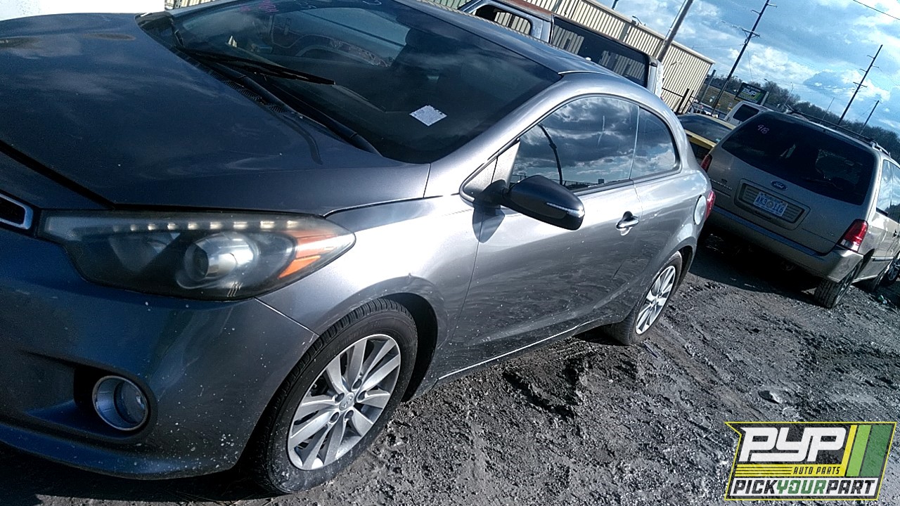2014 KIA FORTE KOUP partes disponibles