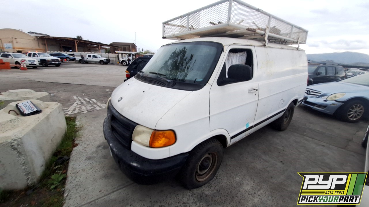 2000 DODGE RAM 1500 VAN partes disponibles