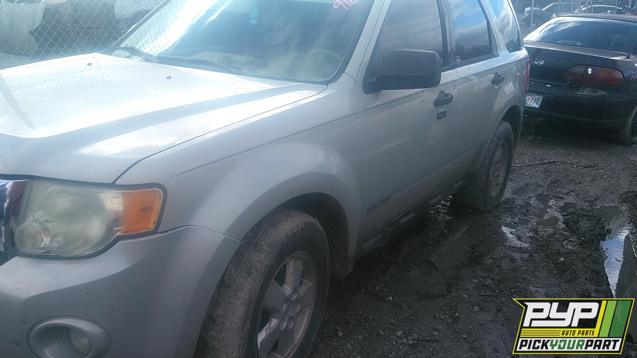 2008 FORD ESCAPE available for parts