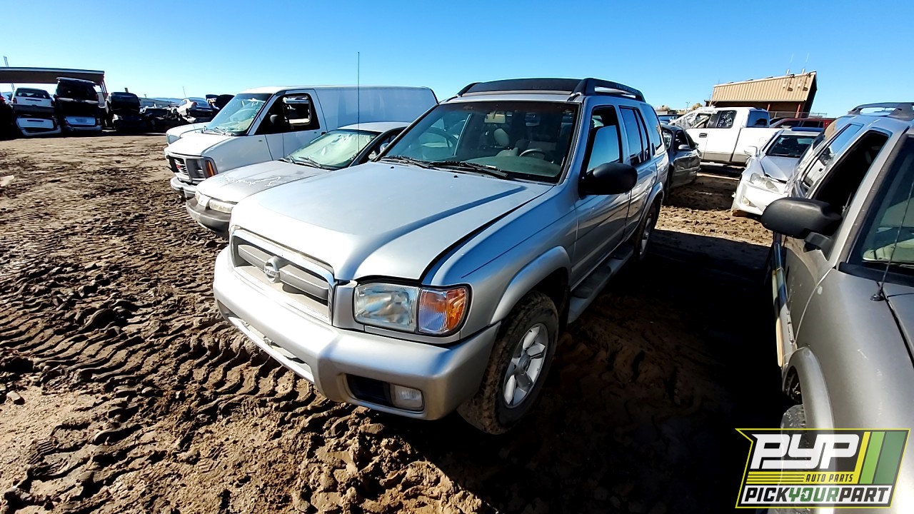 2004 NISSAN PATHFINDER partes disponibles