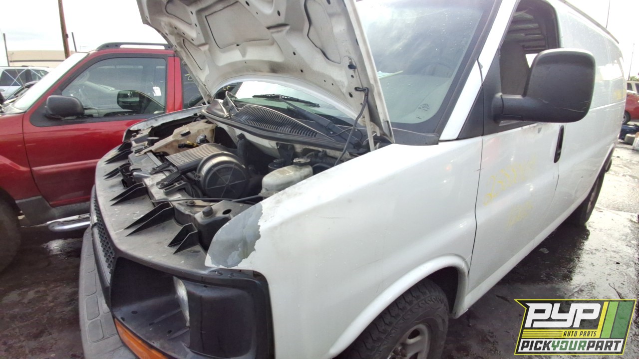 2004 CHEVROLET EXPRESS 1500 available for parts