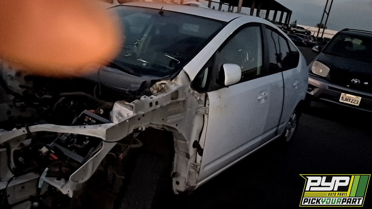 2004 TOYOTA PRIUS partes disponibles