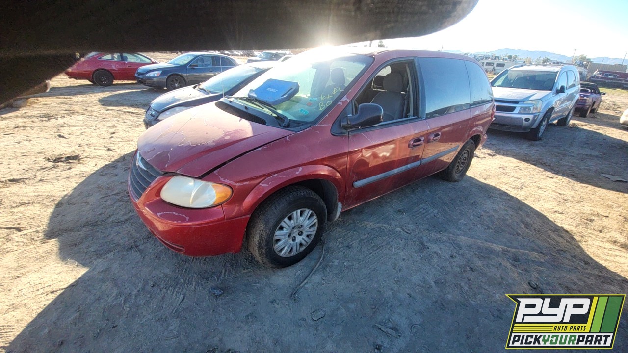 2006 CHRYSLER TOWN & COUNTRY partes disponibles