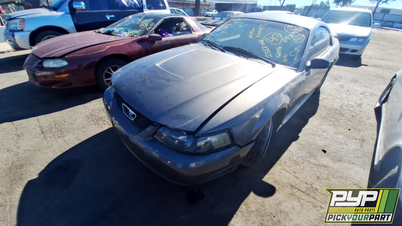 2003 FORD MUSTANG partes disponibles