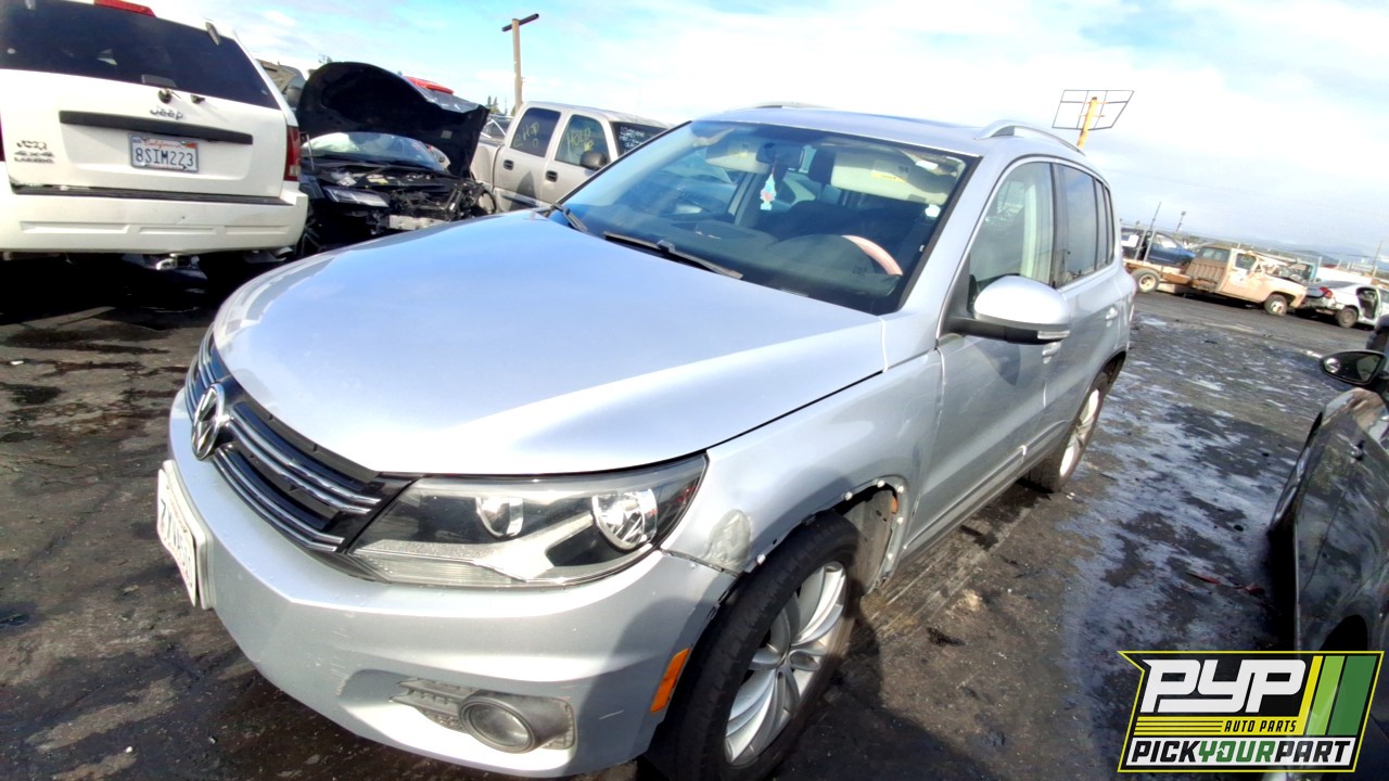 2013 VOLKSWAGEN TIGUAN partes disponibles