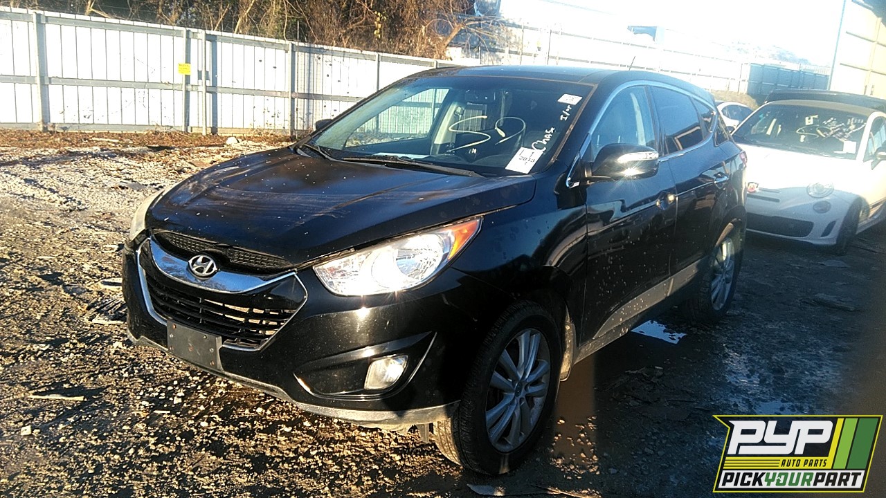 2013 HYUNDAI TUCSON available for parts