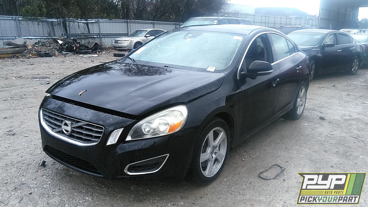 2013 VOLVO S60 partes disponibles