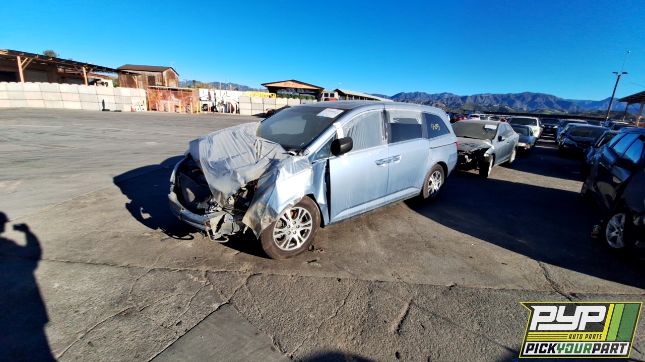 2011 HONDA ODYSSEY available for parts