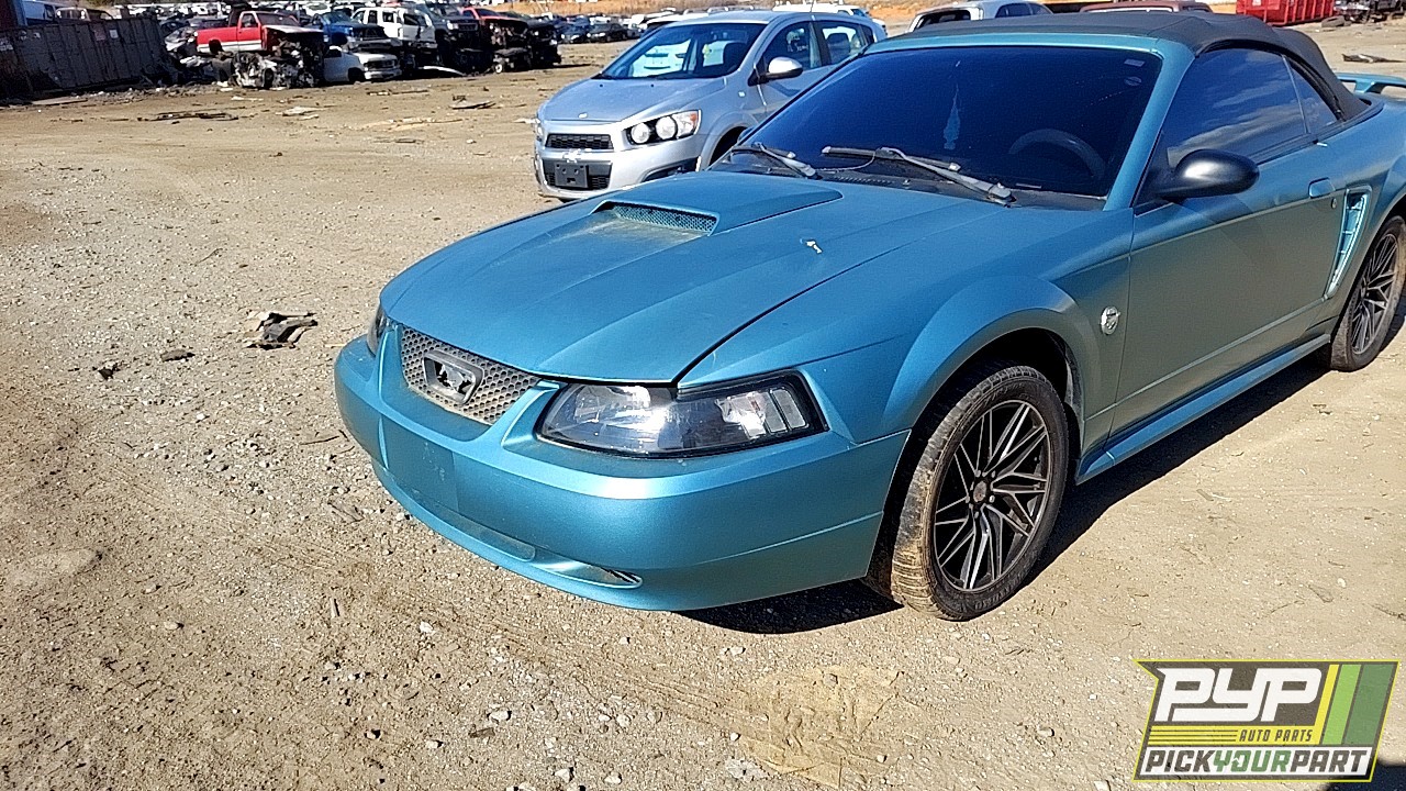 2004 FORD MUSTANG partes disponibles